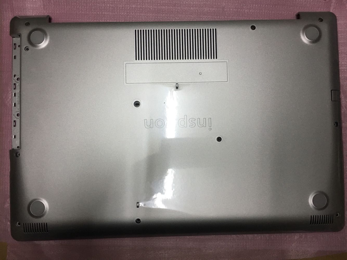 Thay vỏ Laptop Dell Inspiron 3501