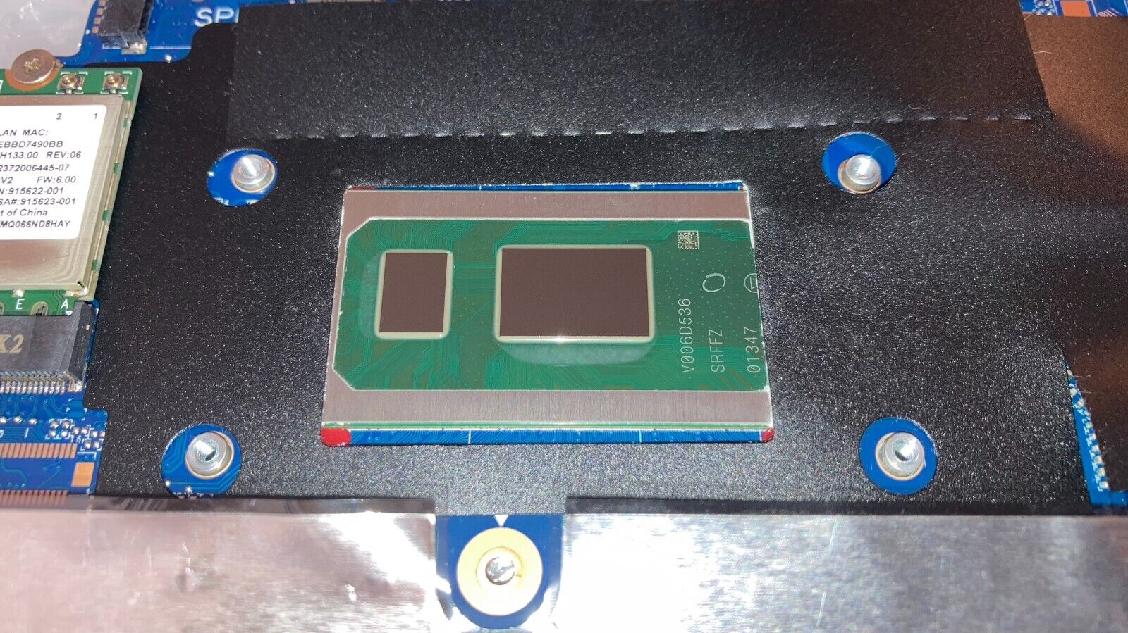 Main CPU i5-8265U VGA Share