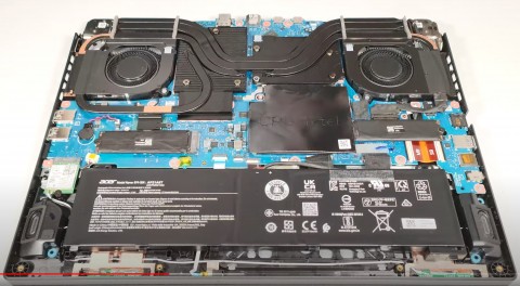 Main Acer Gaming Laptop Nitro 16 AN16-43-R63V AN16-43-R8LD