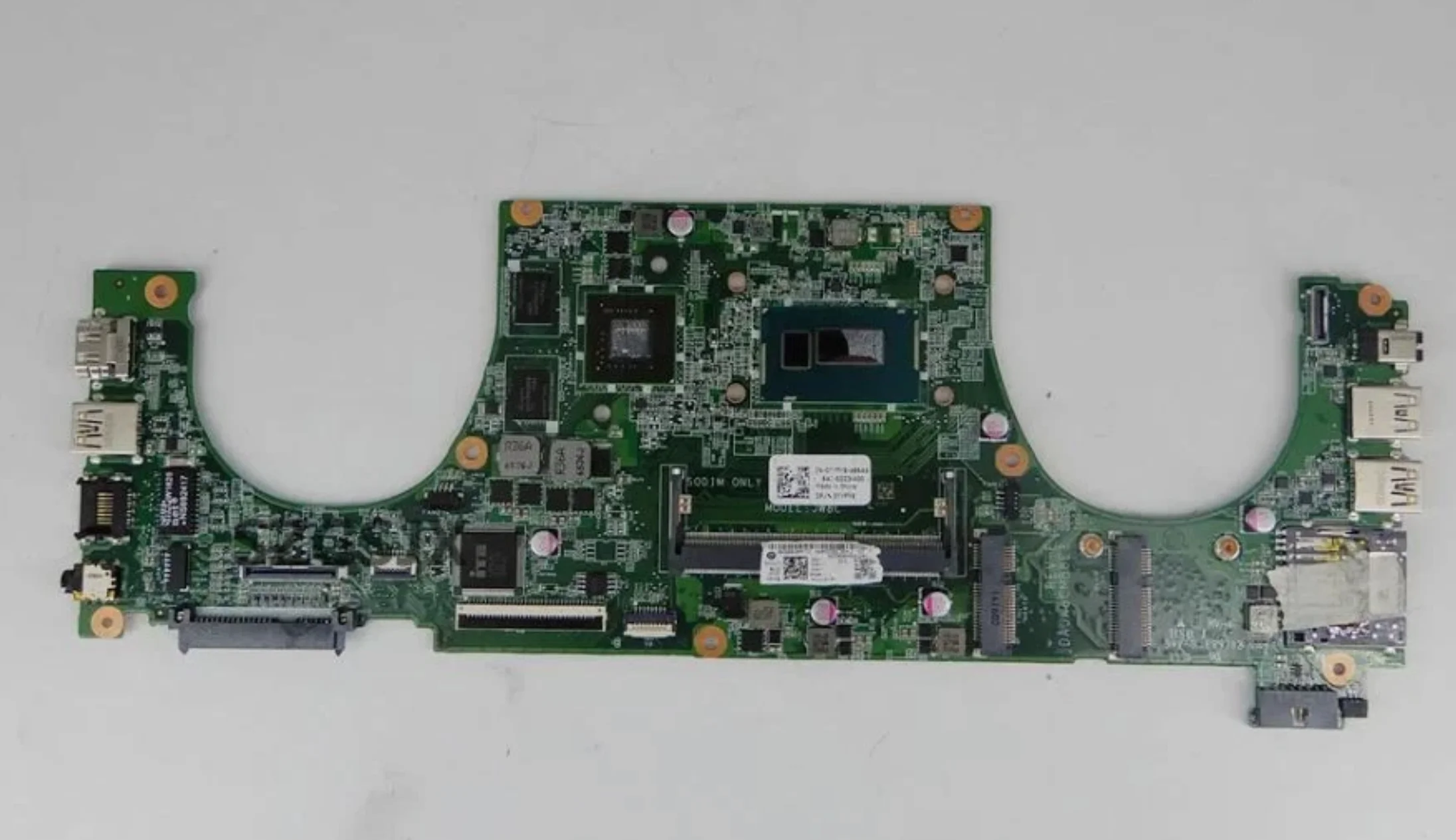 Main Dell Vostro 5480