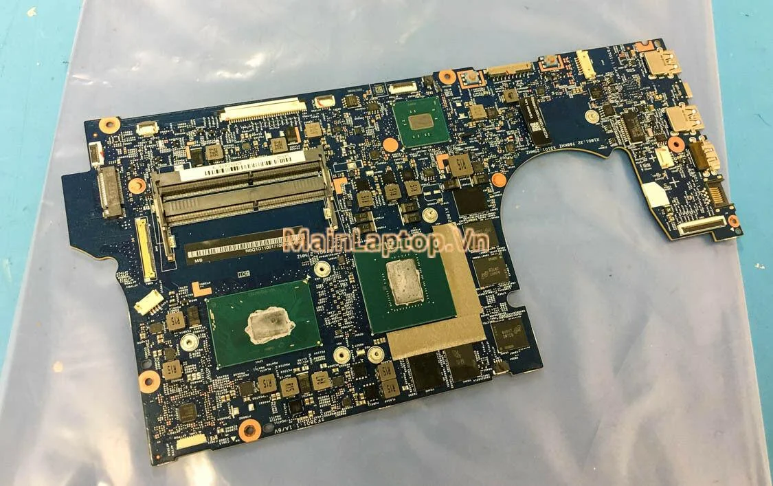 Main Acer Nitro VN7-593G-782D