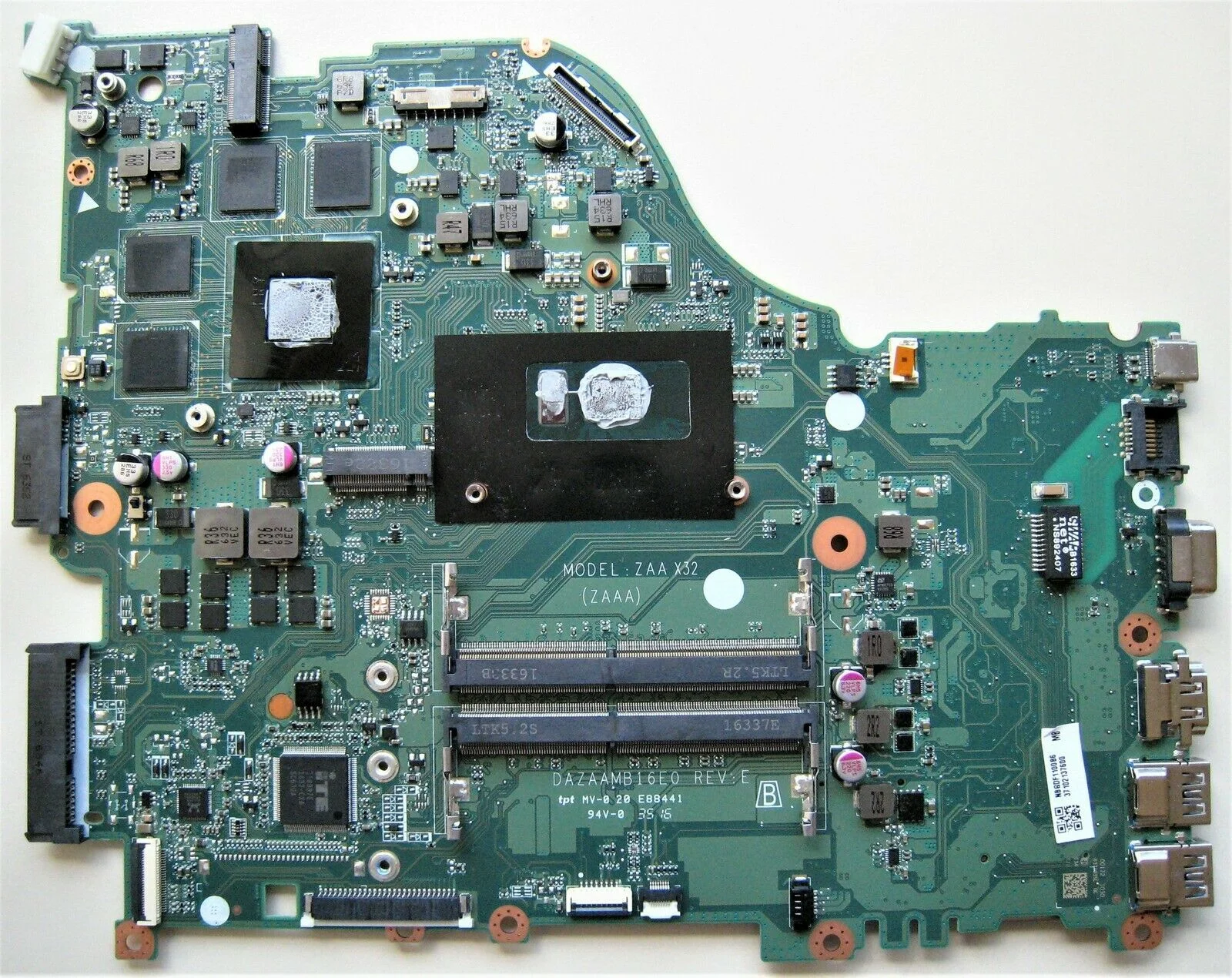 Main Acer Travelmate P249