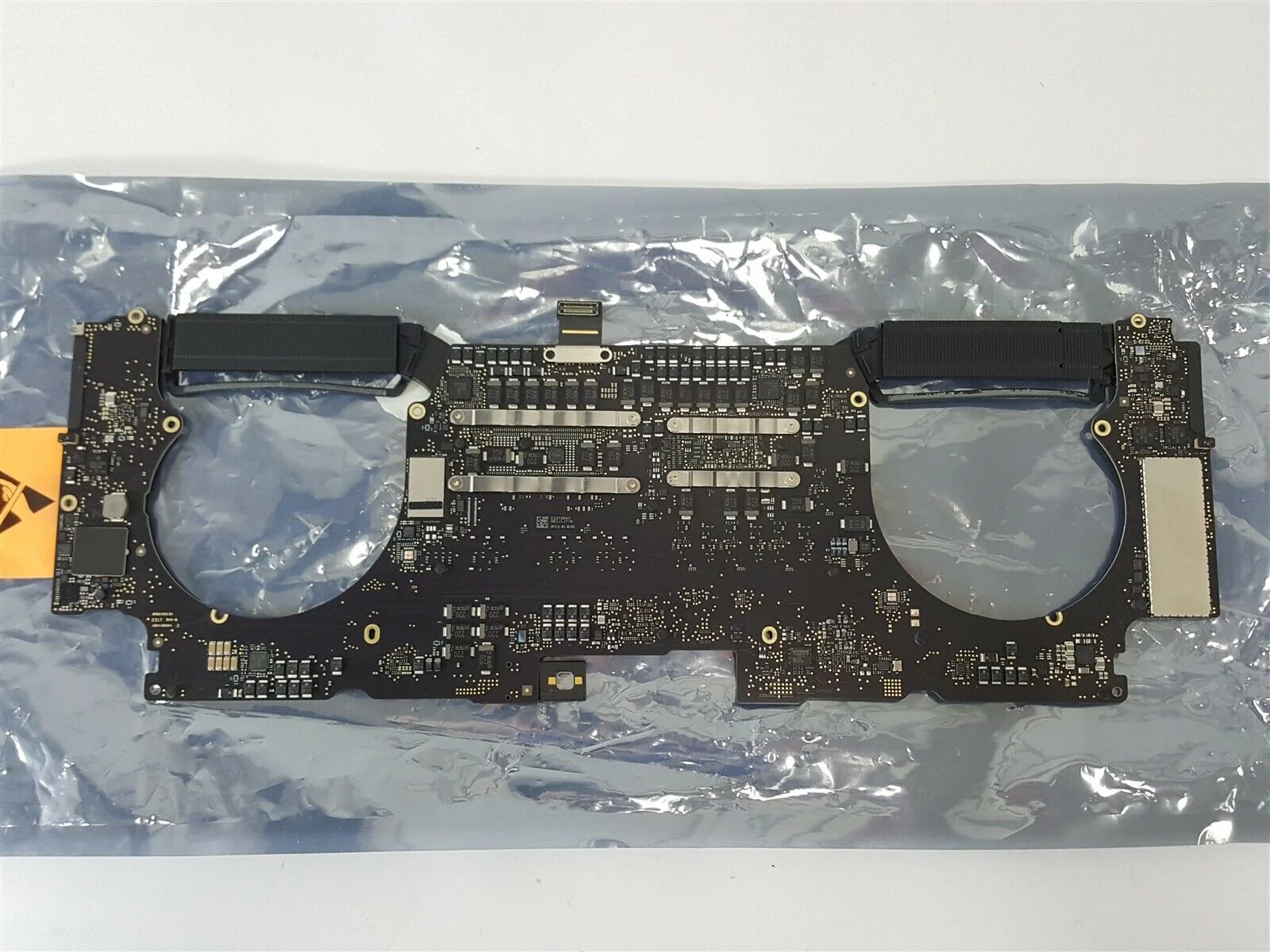 Main Apple Macbook Pro 15 A1707 EMC 3072 3162