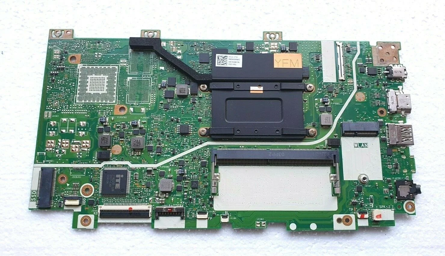 Main Asus Vivobook 14 A412FA