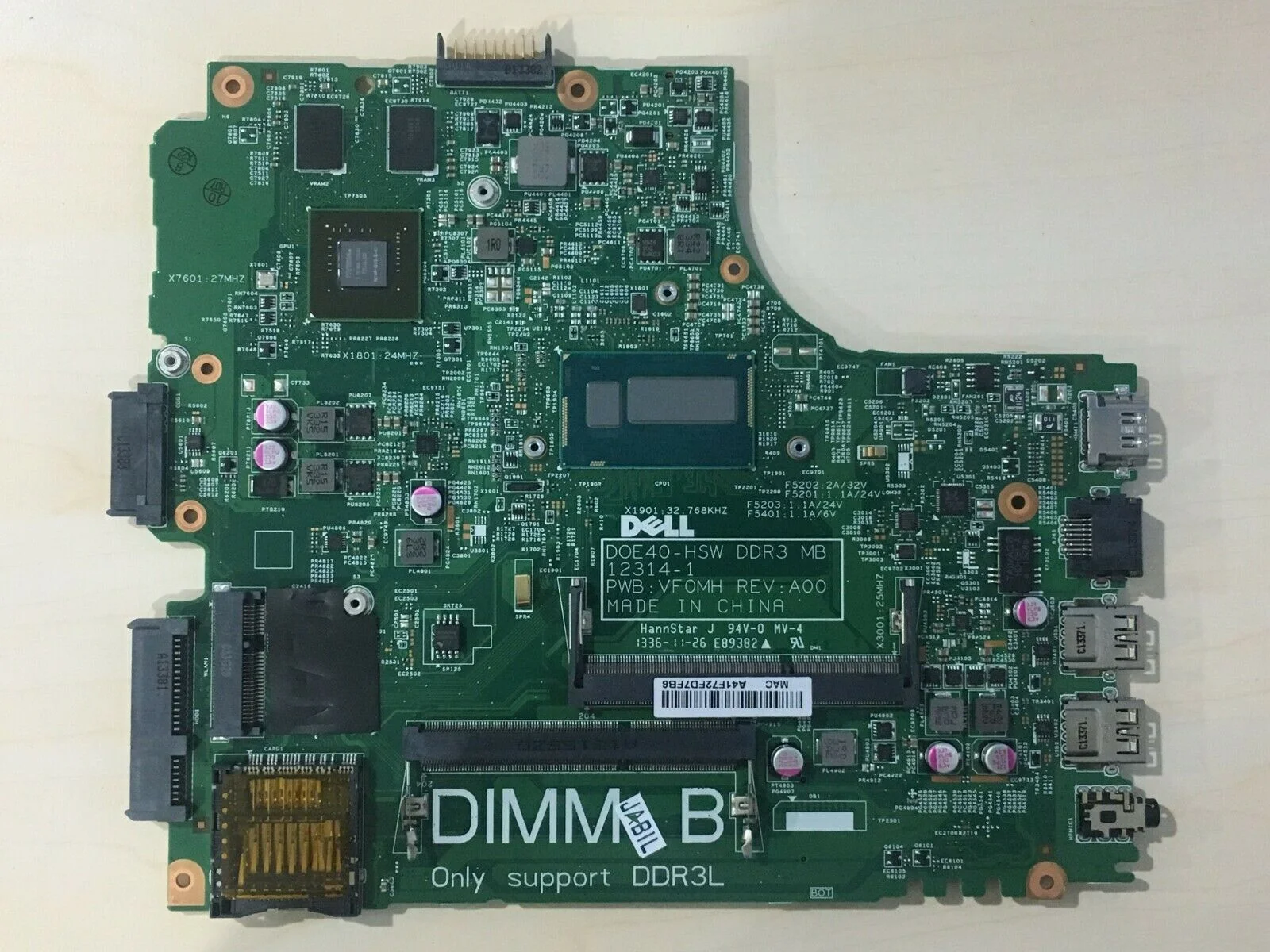 Main Dell 5437