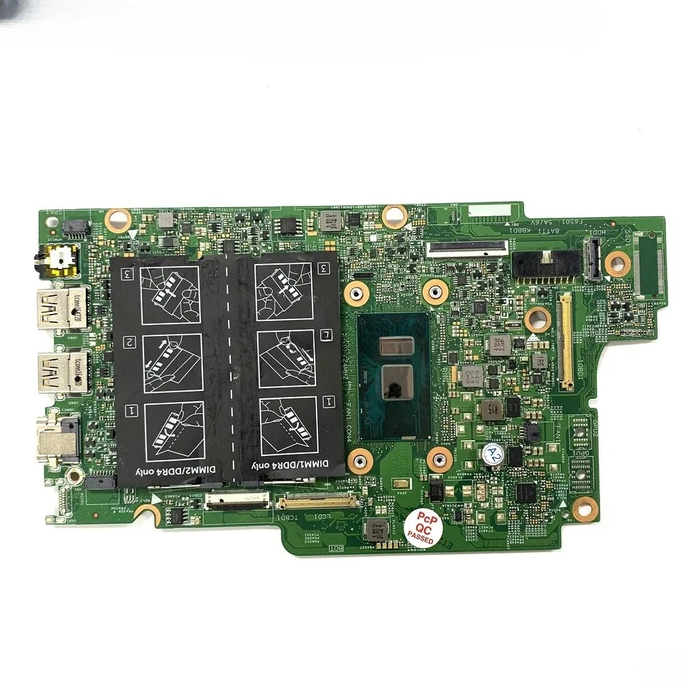 Main Dell 7579