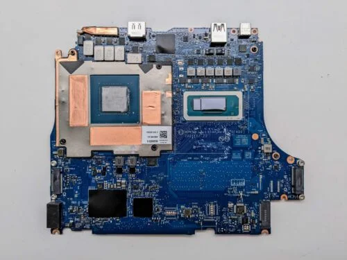 Main Dell Alienware M15 R7