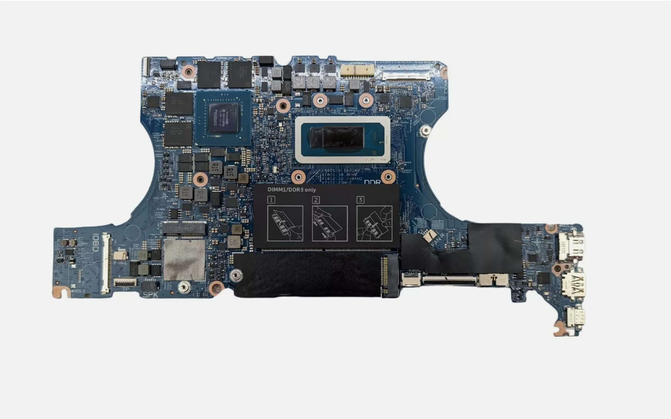 Main Dell Inspiron 14 Plus 7420