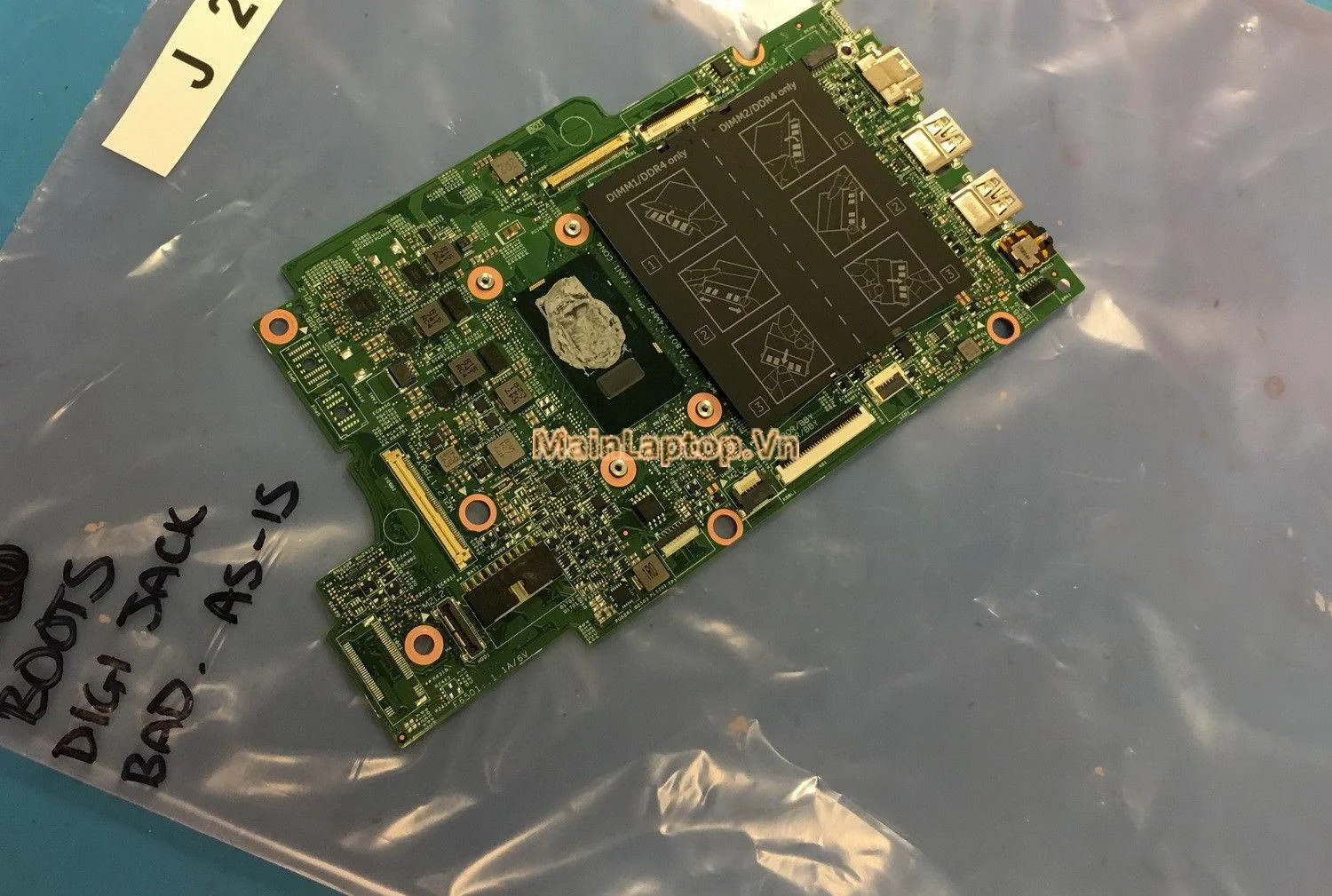 Main Dell Inspiron 5379