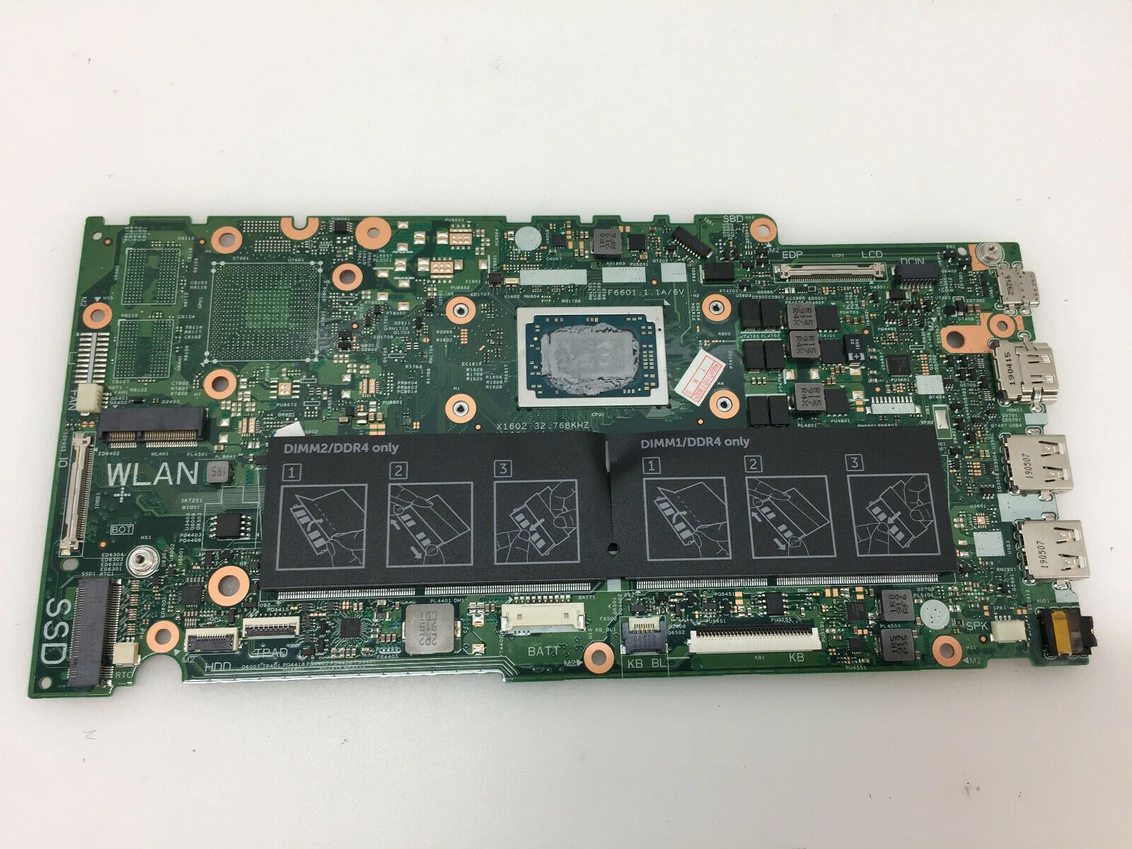 Main Dell inspiron 5485