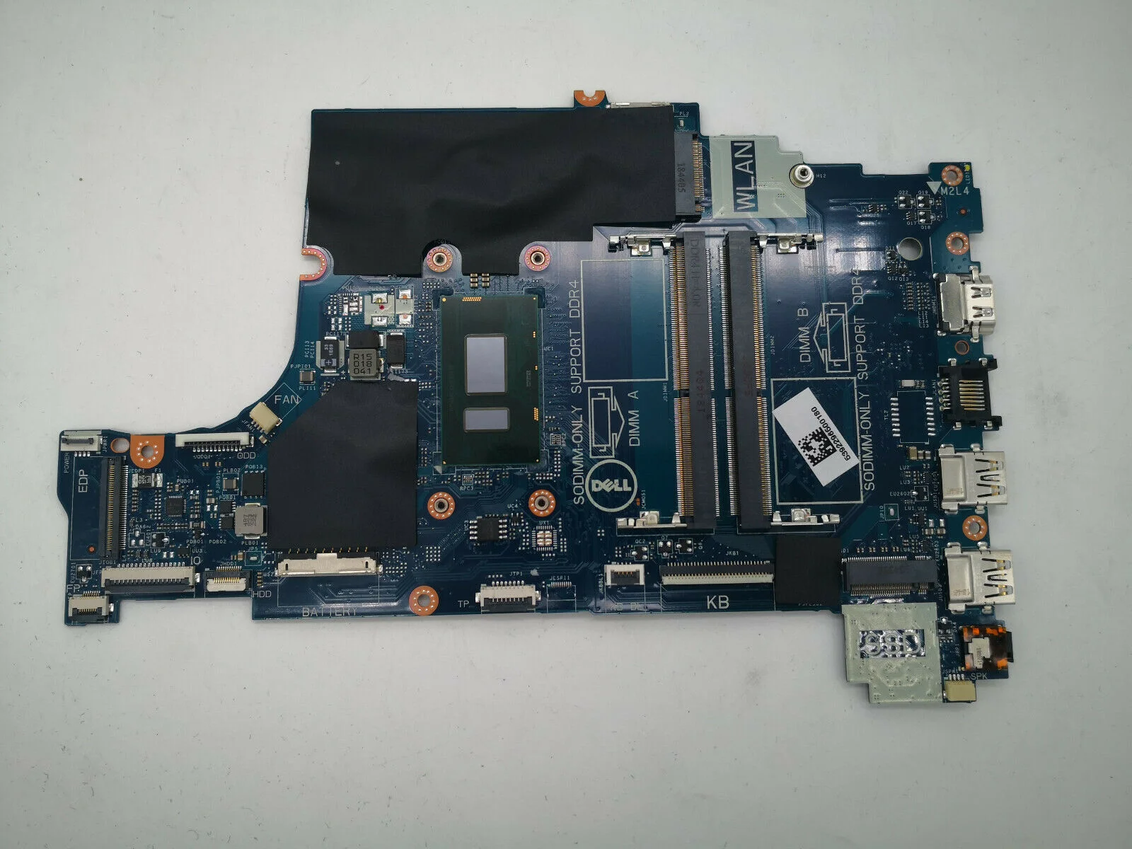 Main Dell Pro Max 14 MC14250