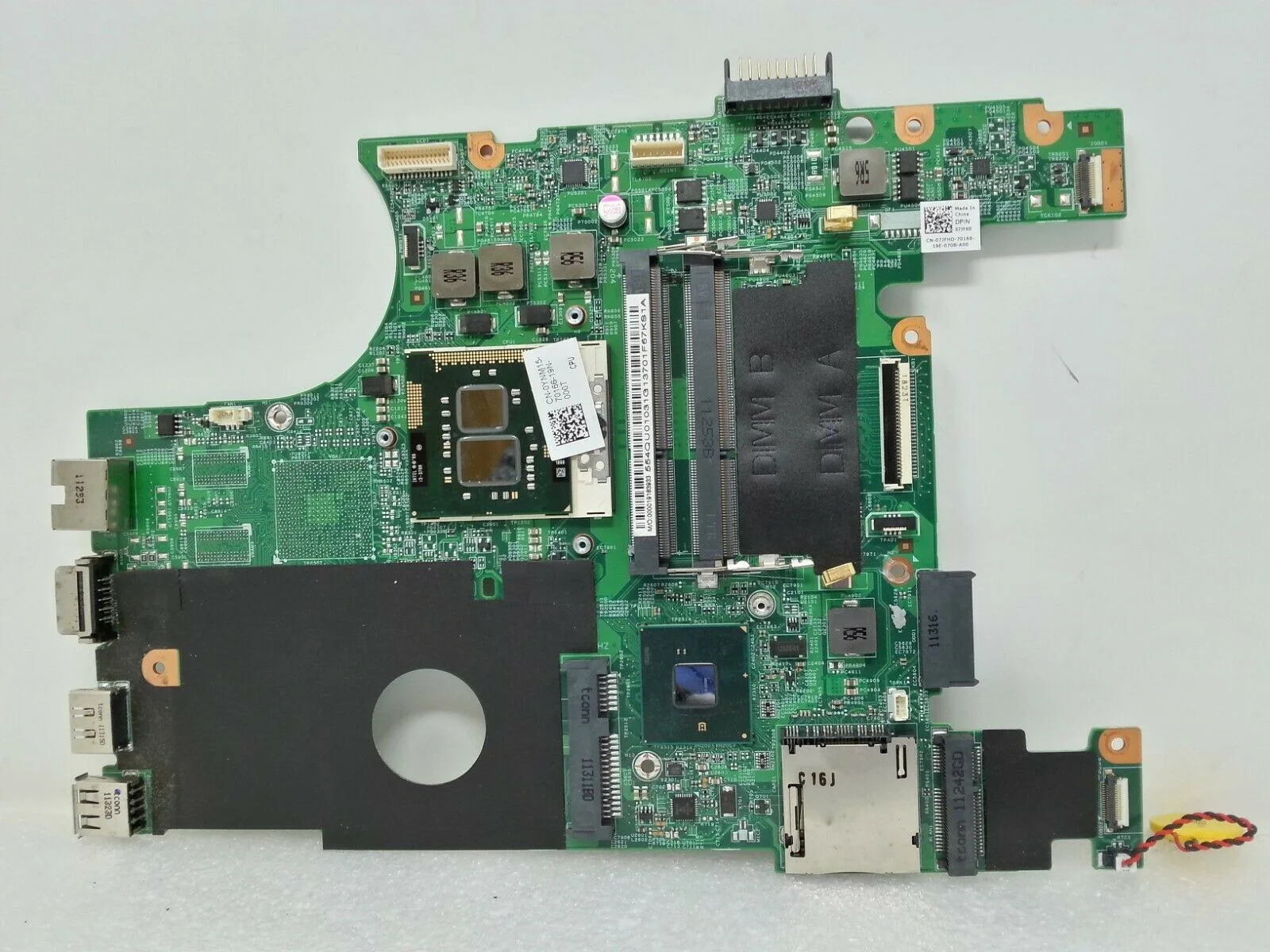 Main Dell Vostro 1440