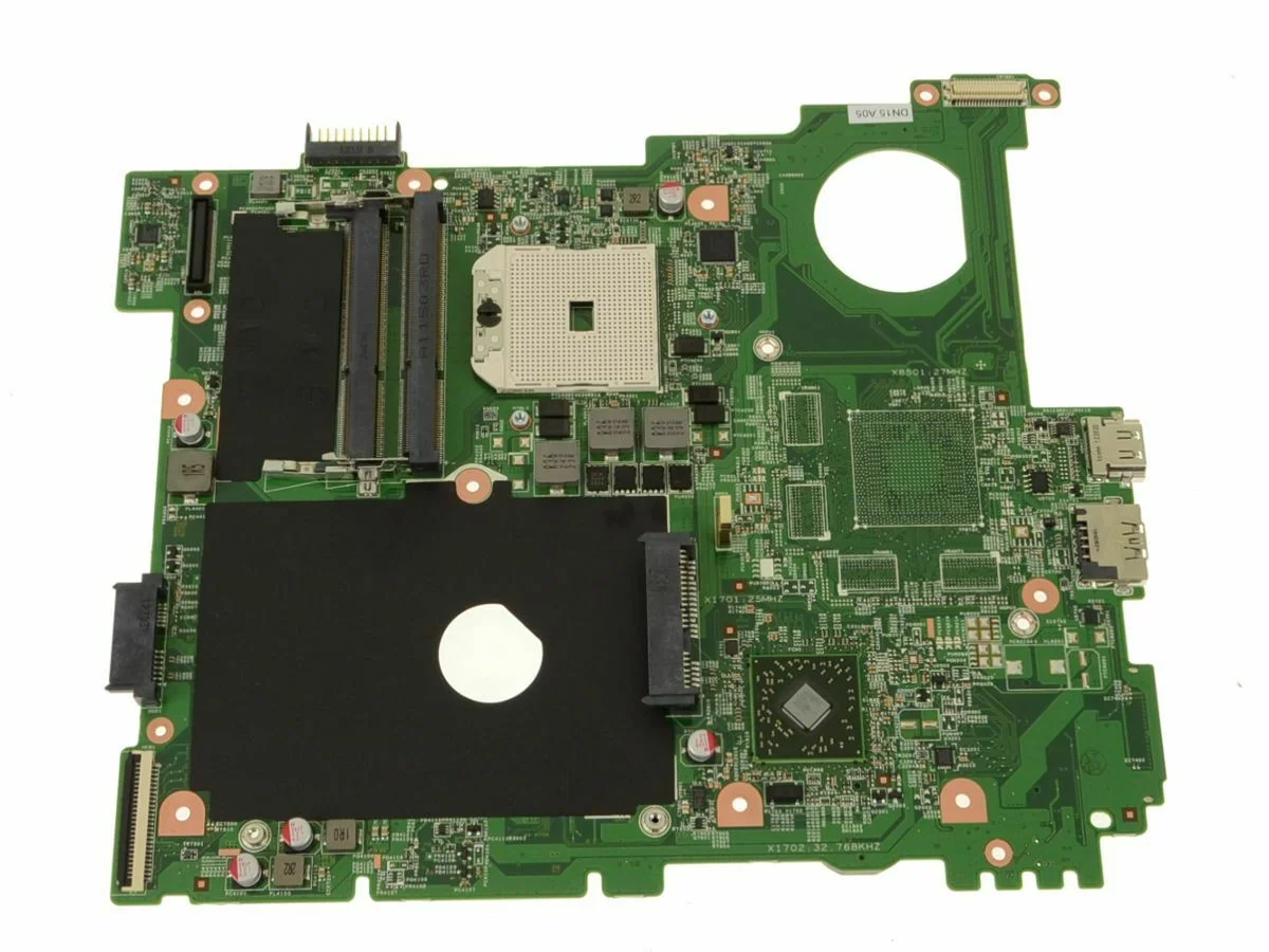 Main Dell Vostro 3555