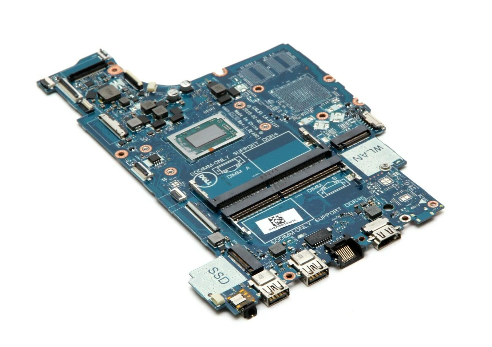 Main Dell Vostro 3582