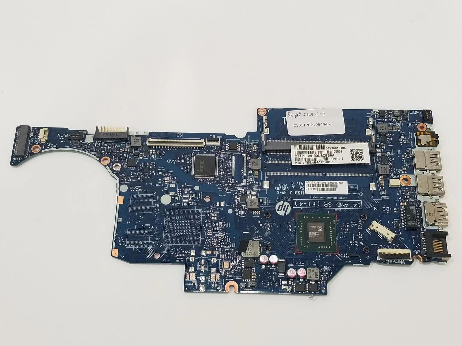 Main HP 246 G8