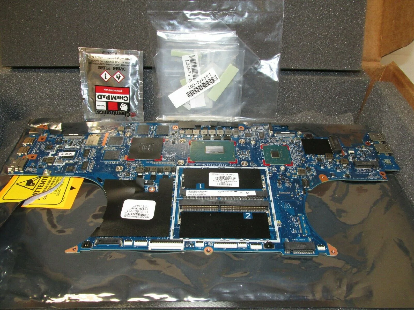 Main HP Zbook Studio x360 17 G5