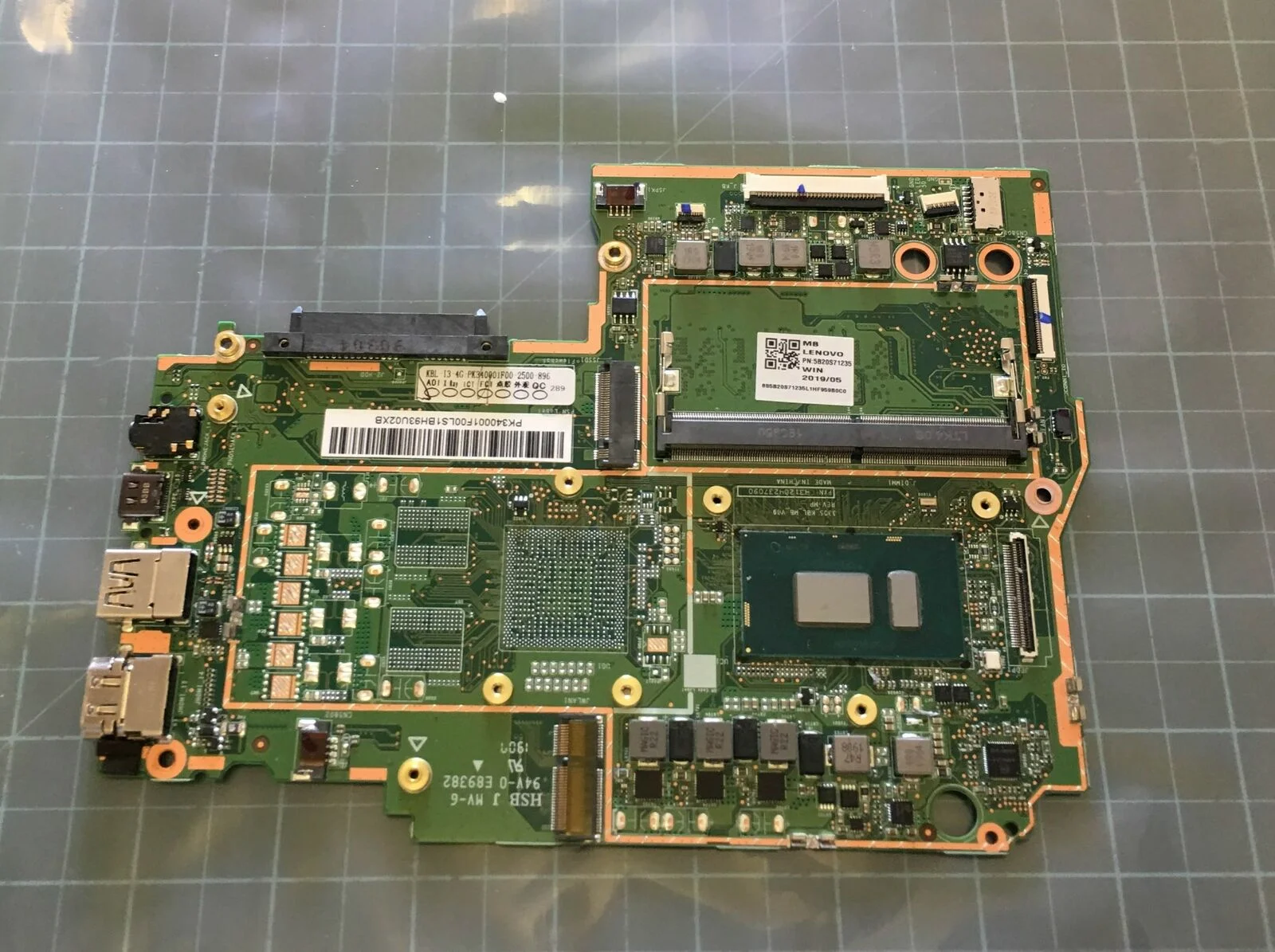 Main Lenovo Ideapad 330S-14IKB