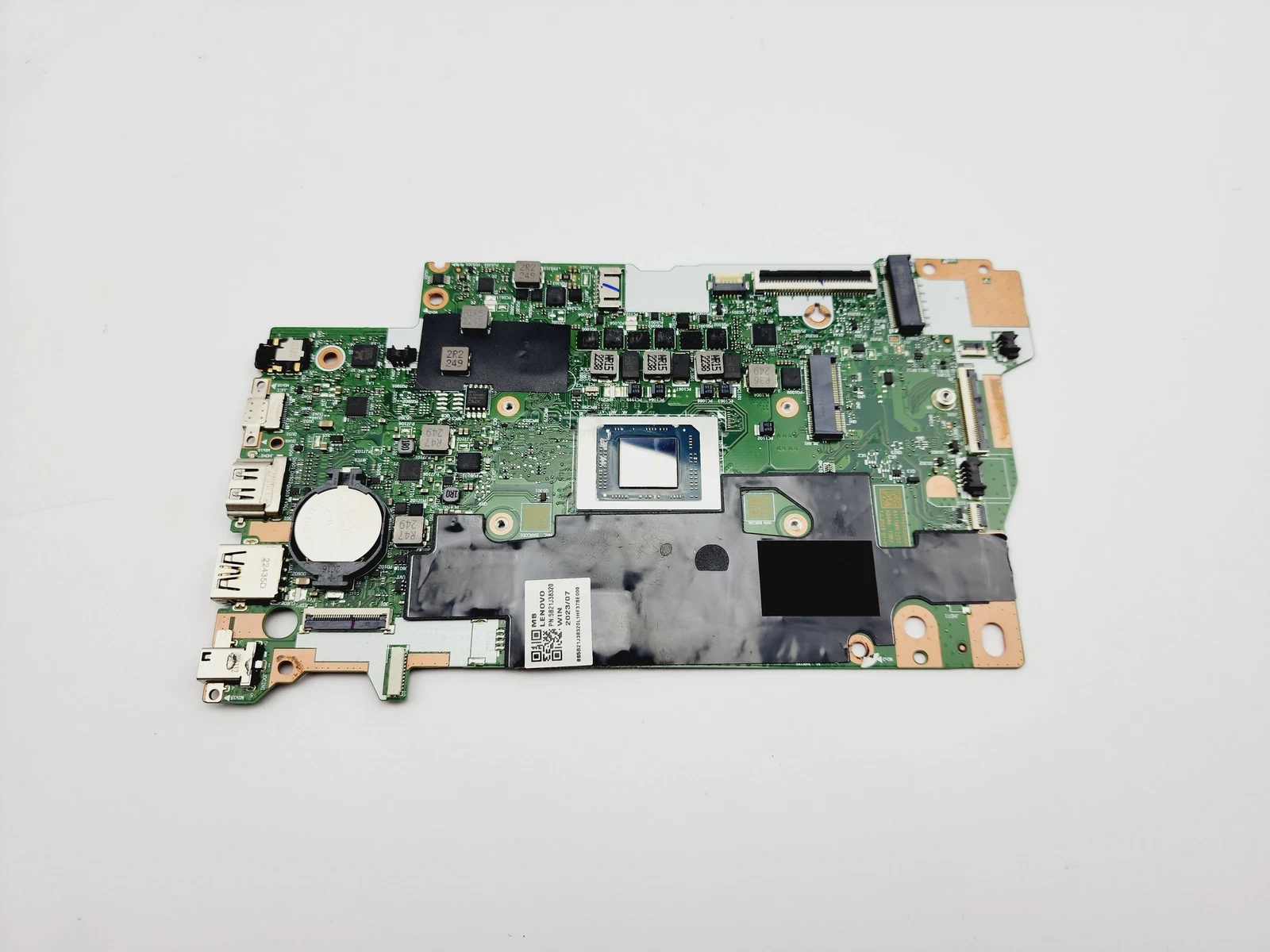 Main Lenovo IdeaPad Slim 3 14ABR8