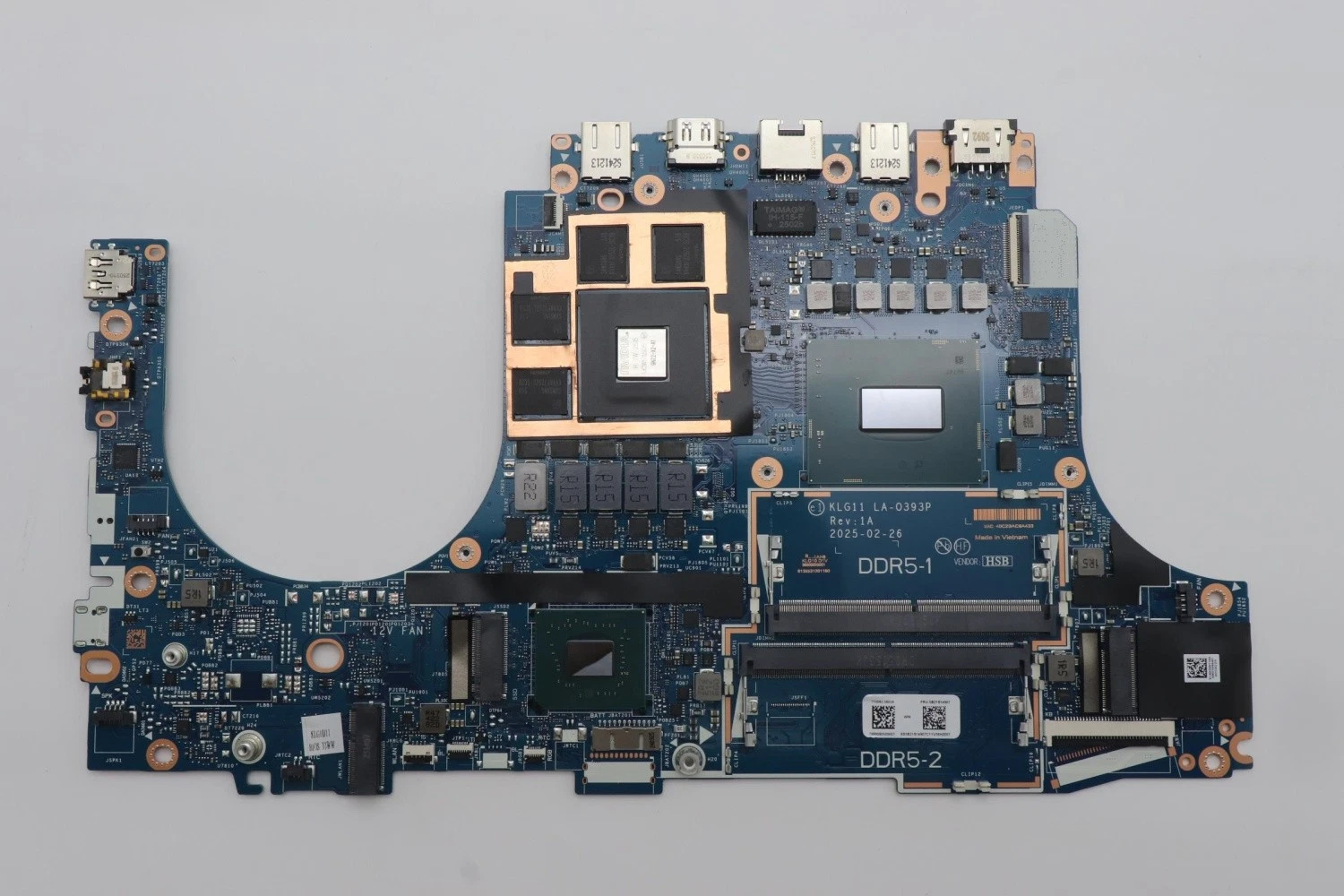 Main Lenovo LOQ 15IRX10 - 83JE00PEVN