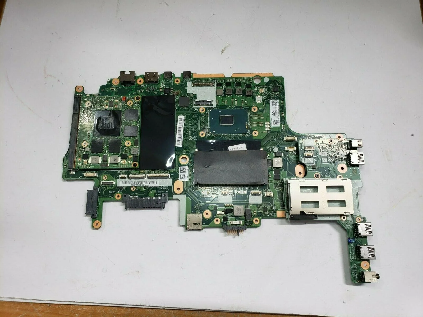 Main Lenovo ThinkPad P17