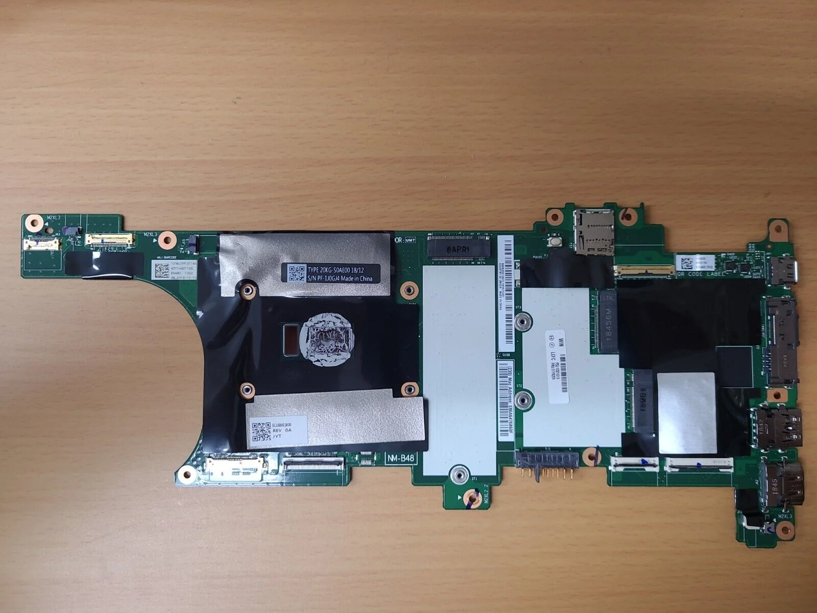Main Lenovo ThinkPad X1 Carbon Gen 6