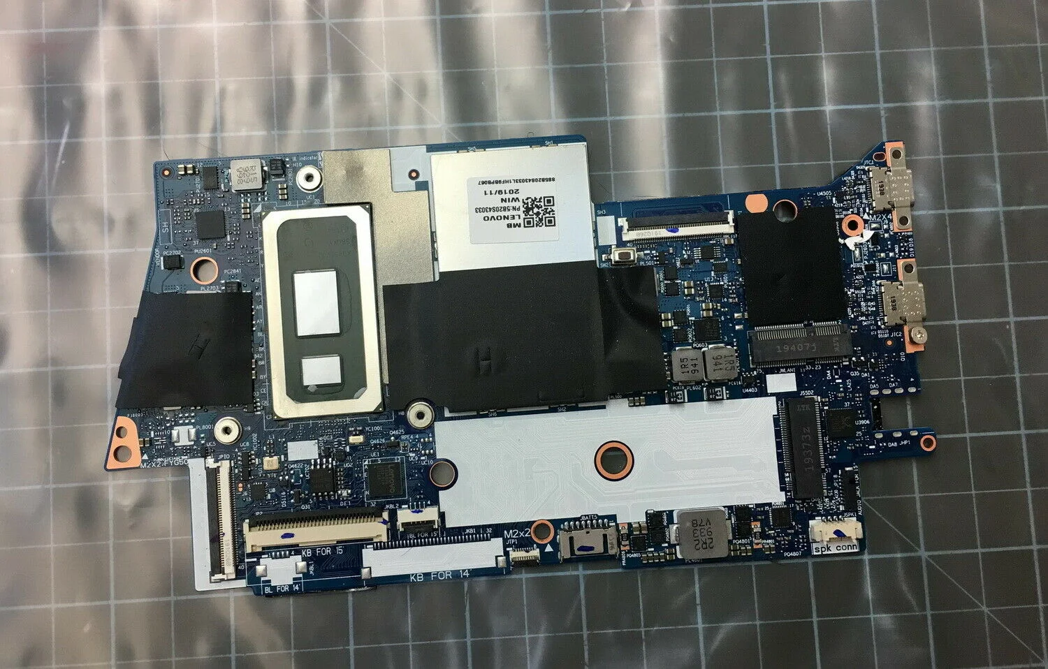Main Lenovo Yoga C740-15IML
