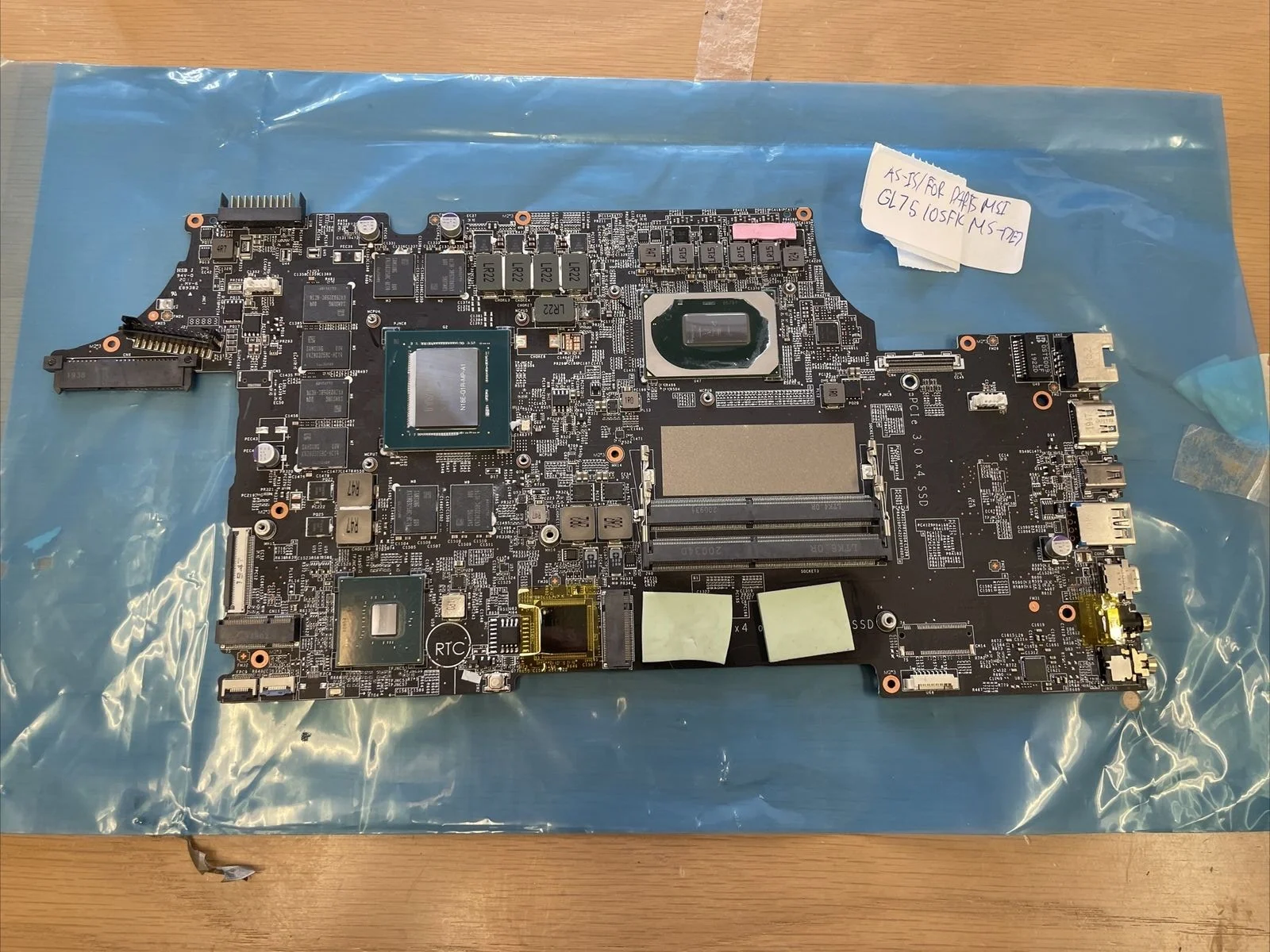 Main MSI GL75 10SFK