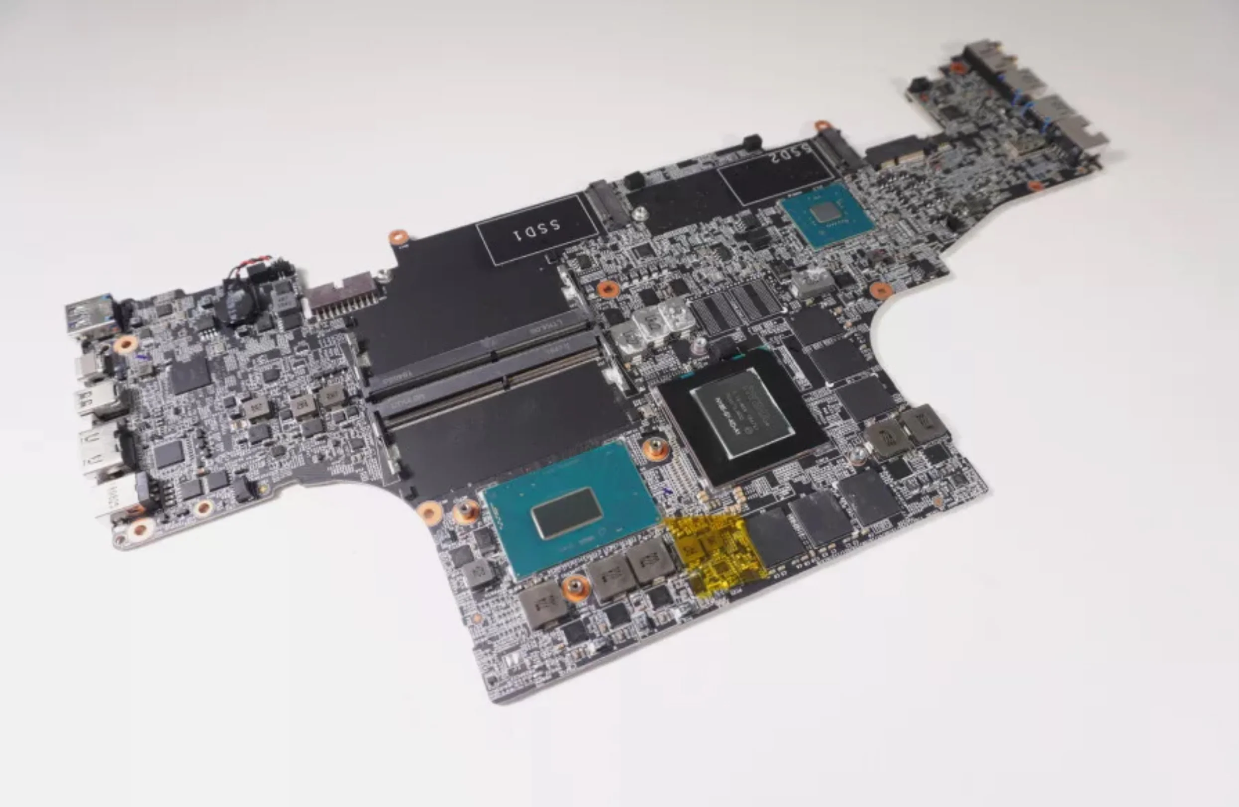 Main MSI GS75 Stealth 9SF-657VN
