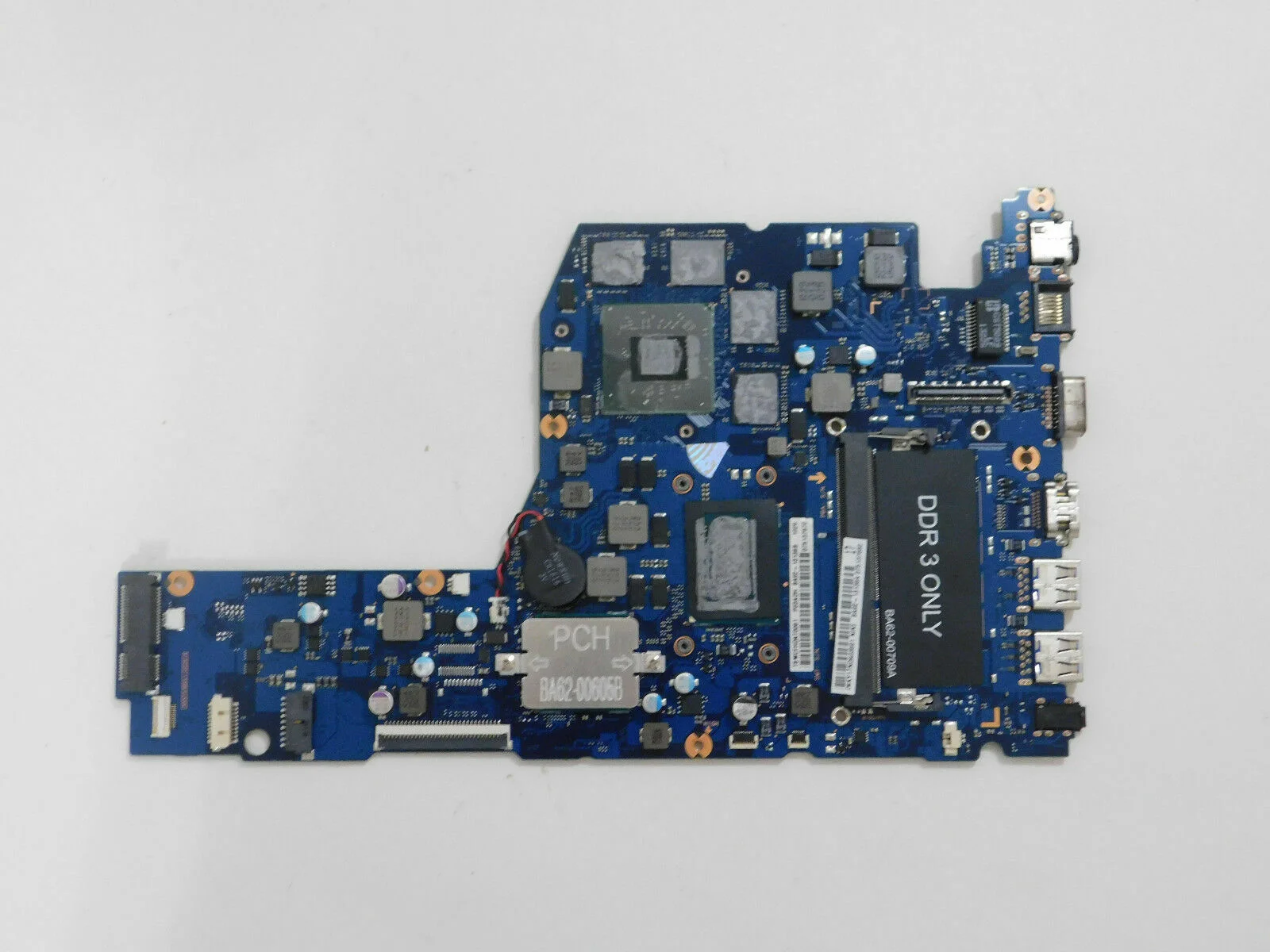 Main Samsung NP880
