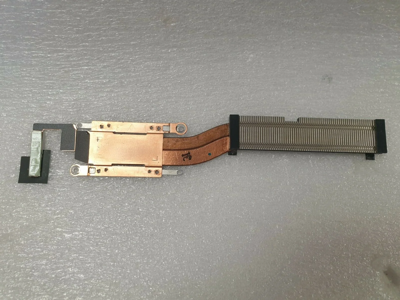 Tản nhiệt Dell XPS 13 7390