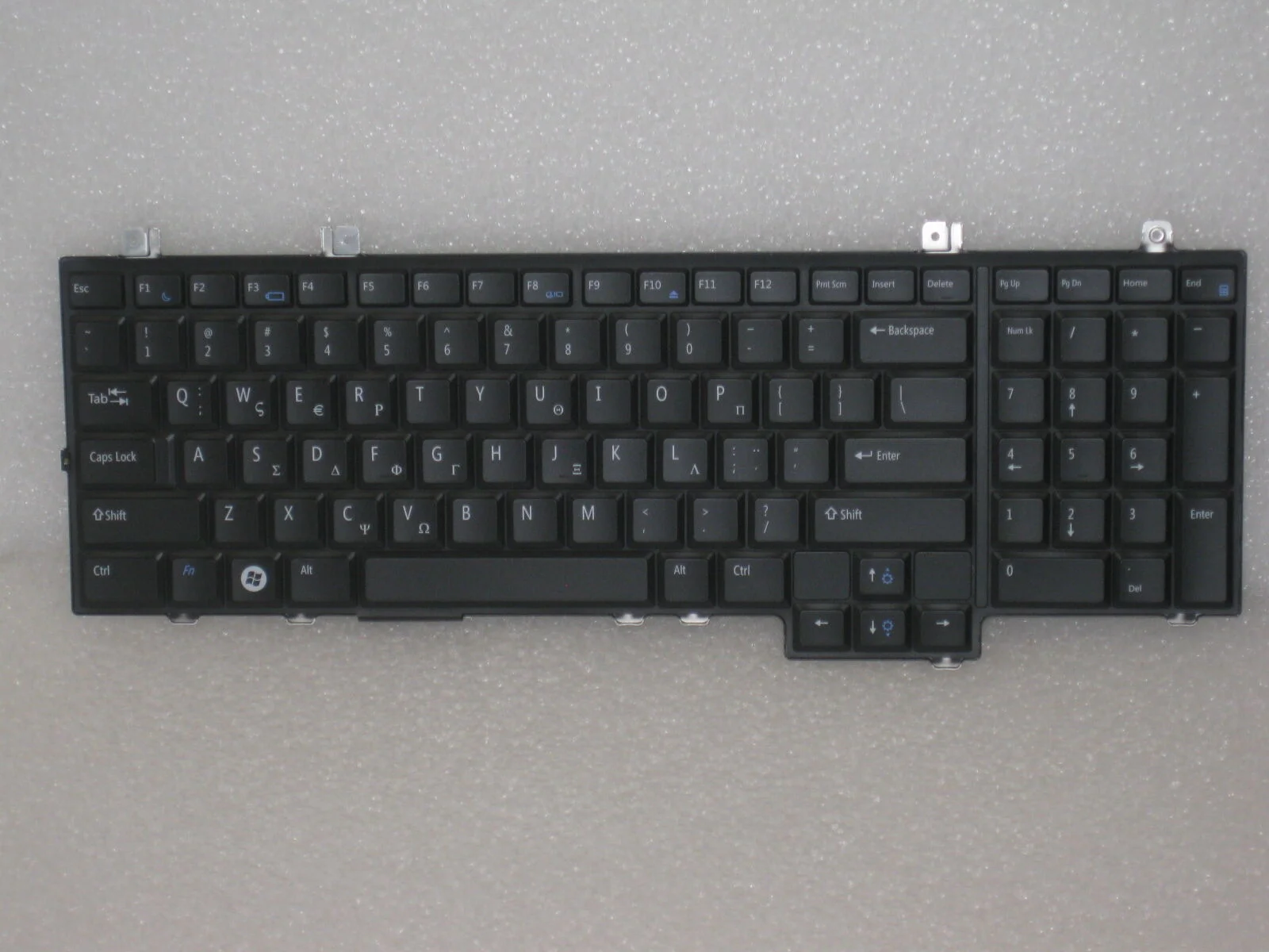 Thay Bàn Phím Laptop Dell Studio 1735