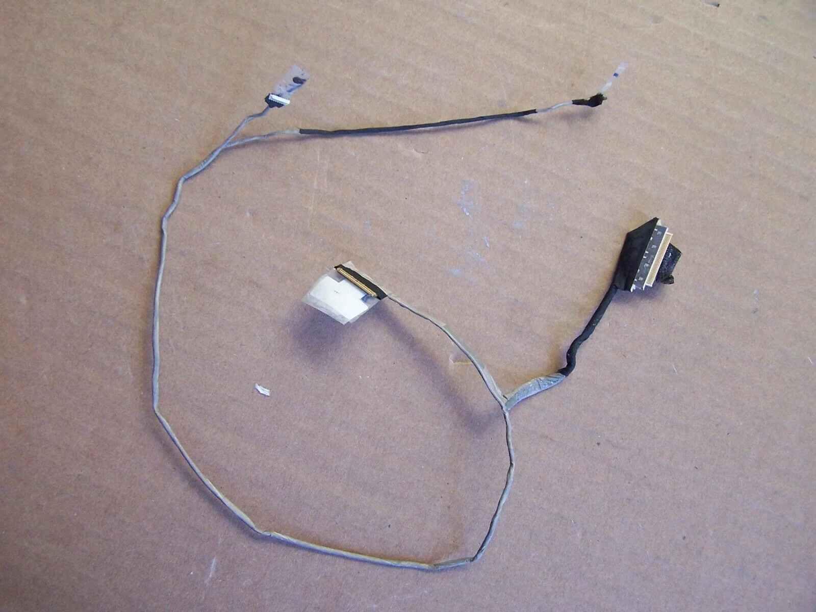 Thay cáp màn hình HP Envy M6-P M6-P113DX 15T-AE