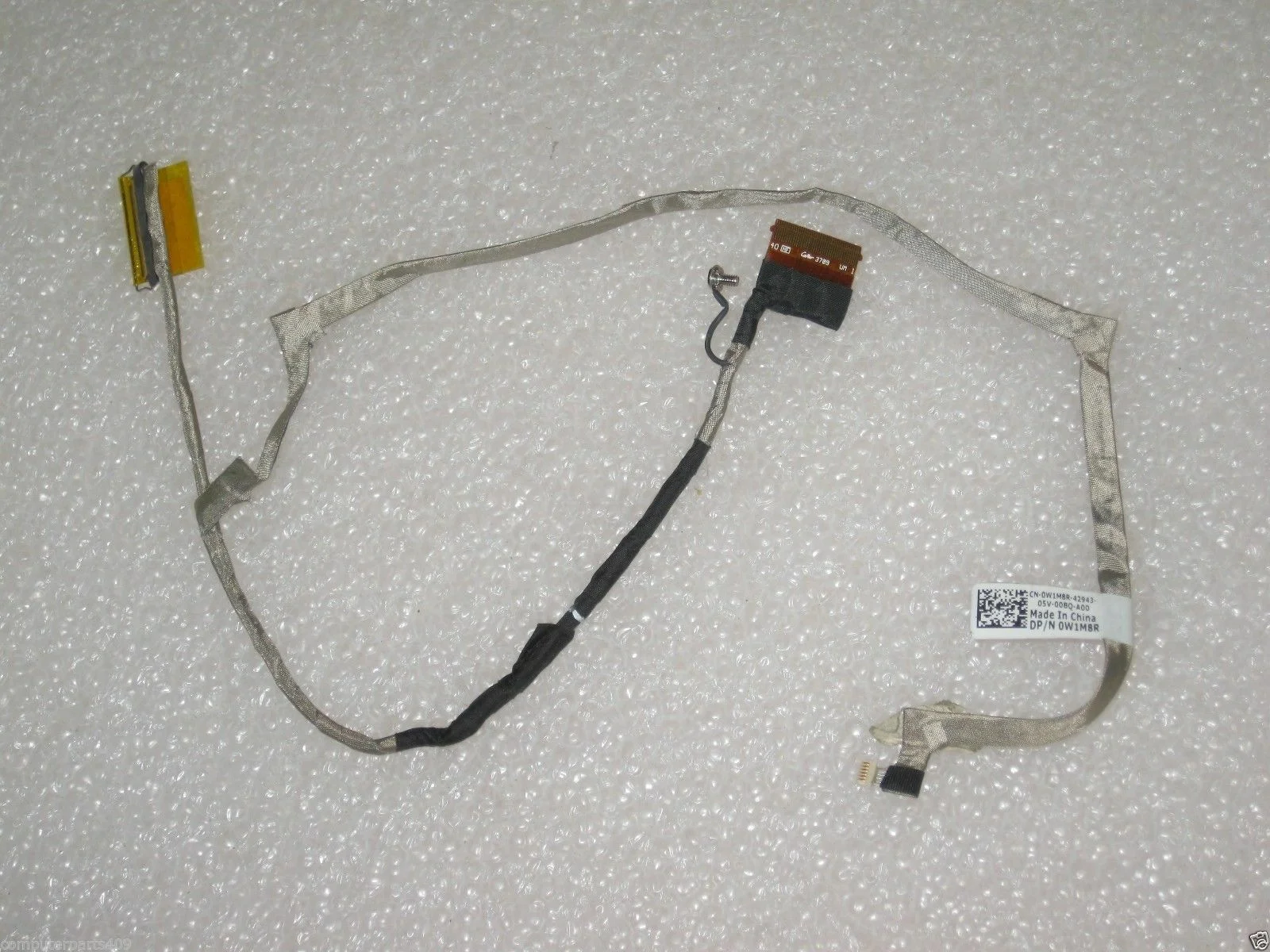 Thay Cáp Màn Hình Laptop Dell 1501