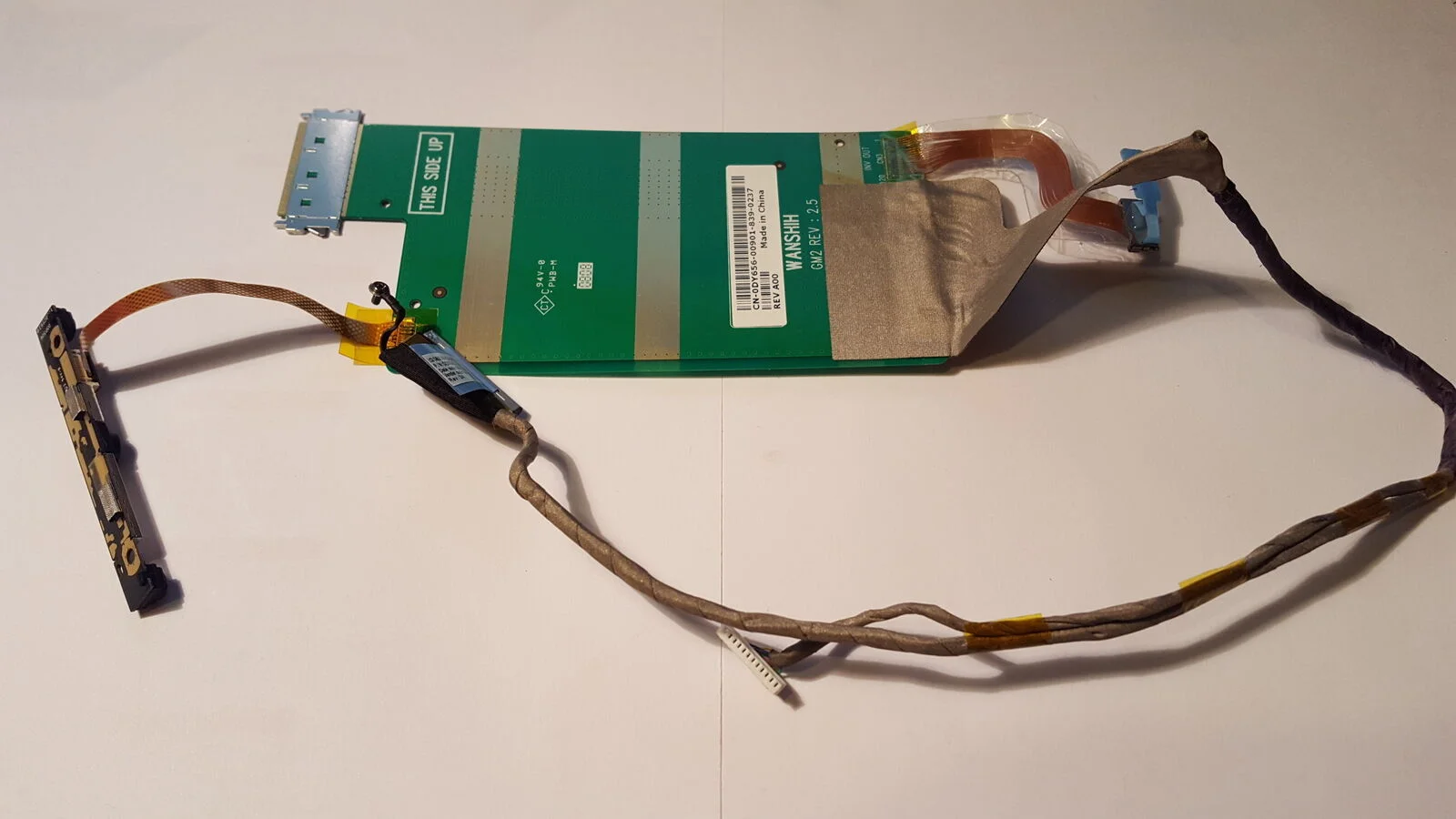 Thay Cáp Màn Hình Laptop Dell Vostro 1700
