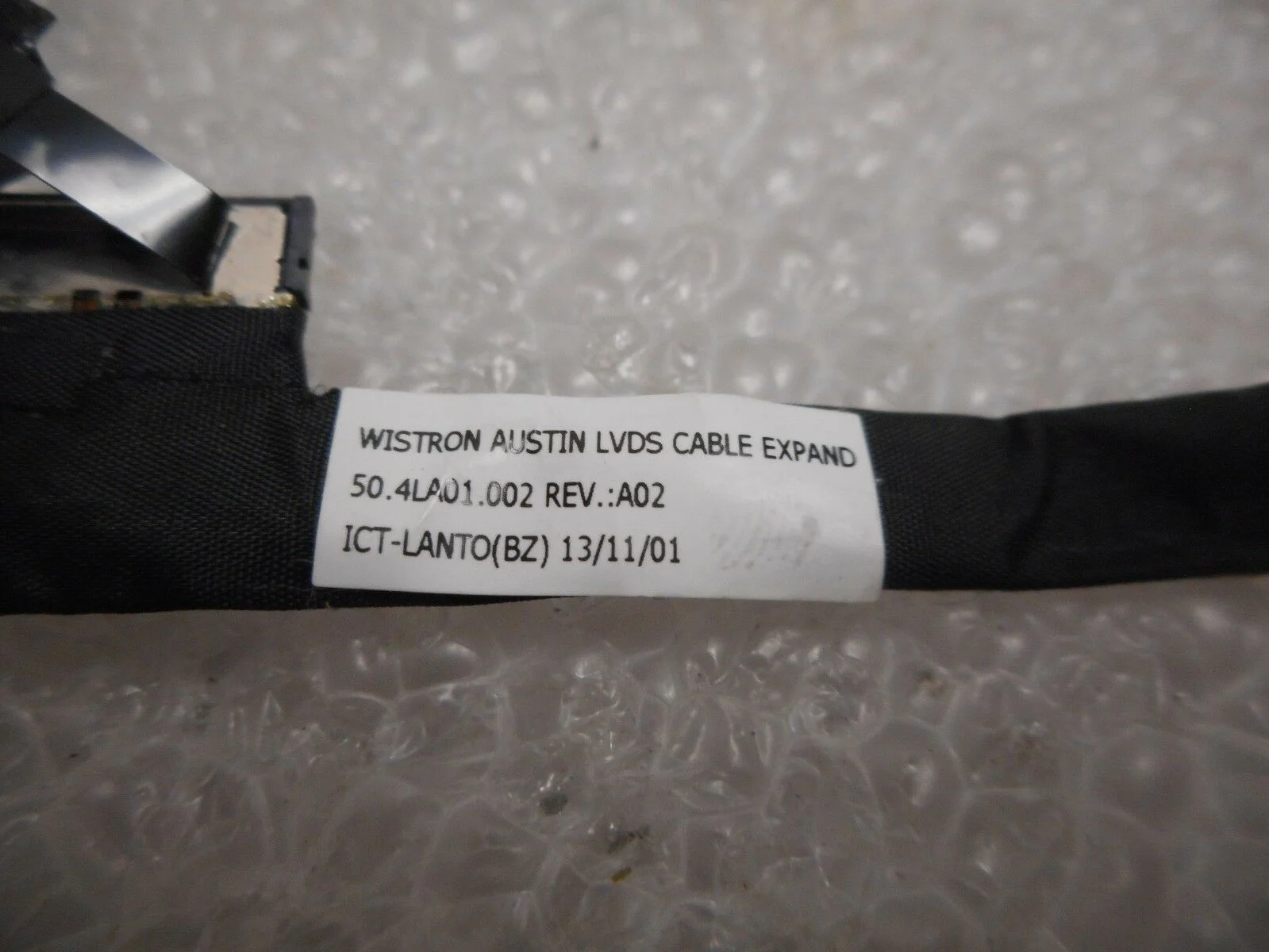 Thay Cáp Màn Hình Laptop Dell Vostro V130