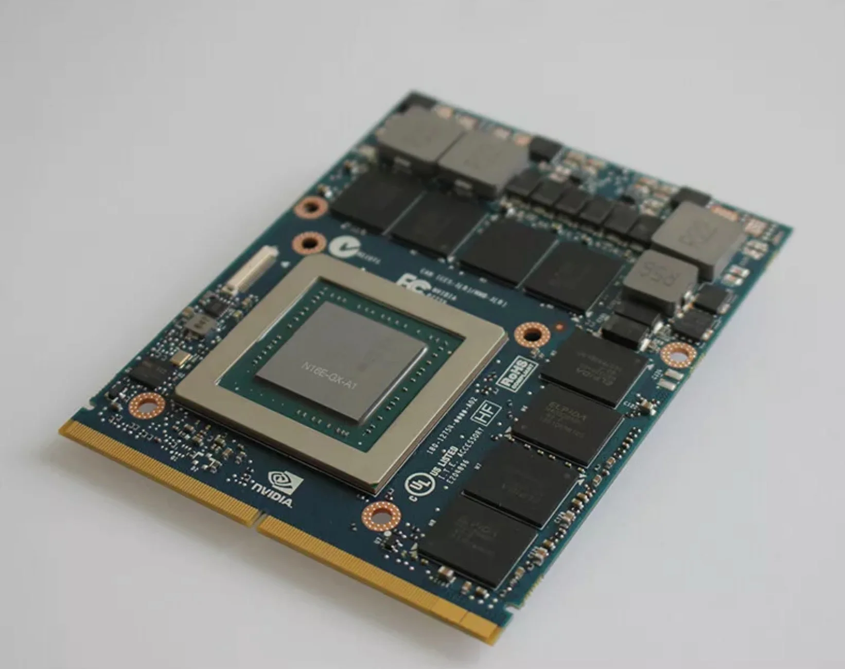Thay Card man hinh VGA Dell Alienware M17x R4