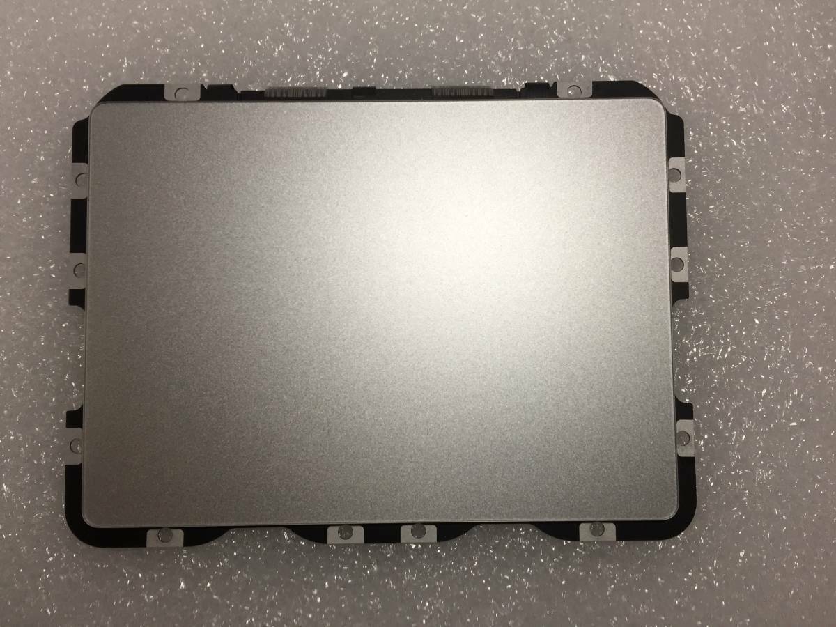 Thay chuột Trackpad Touchpad Macbook Pro 13 A1502