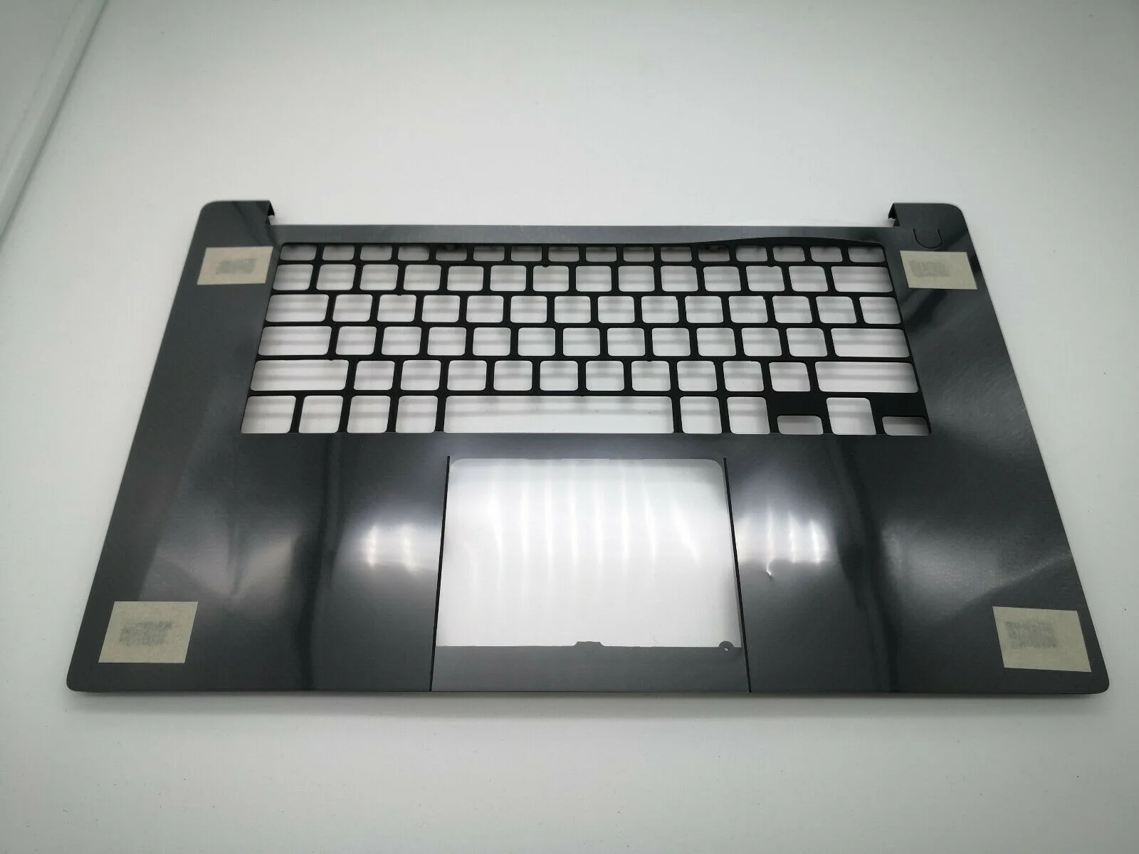 Thay vỏ Laptop Dell Precision 5520
