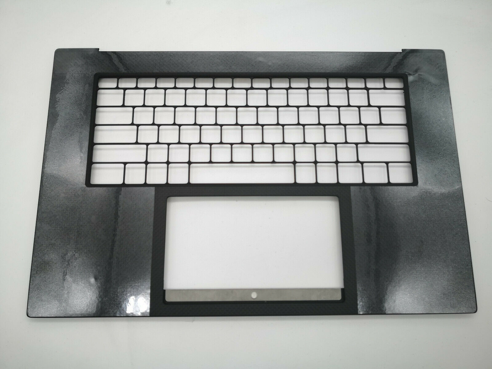 Thay Vỏ Laptop Dell XPS 17 9700